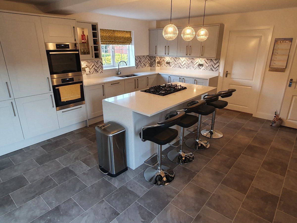 Cream Shaker kitchen installed by Cambridge Kitchen Solutions